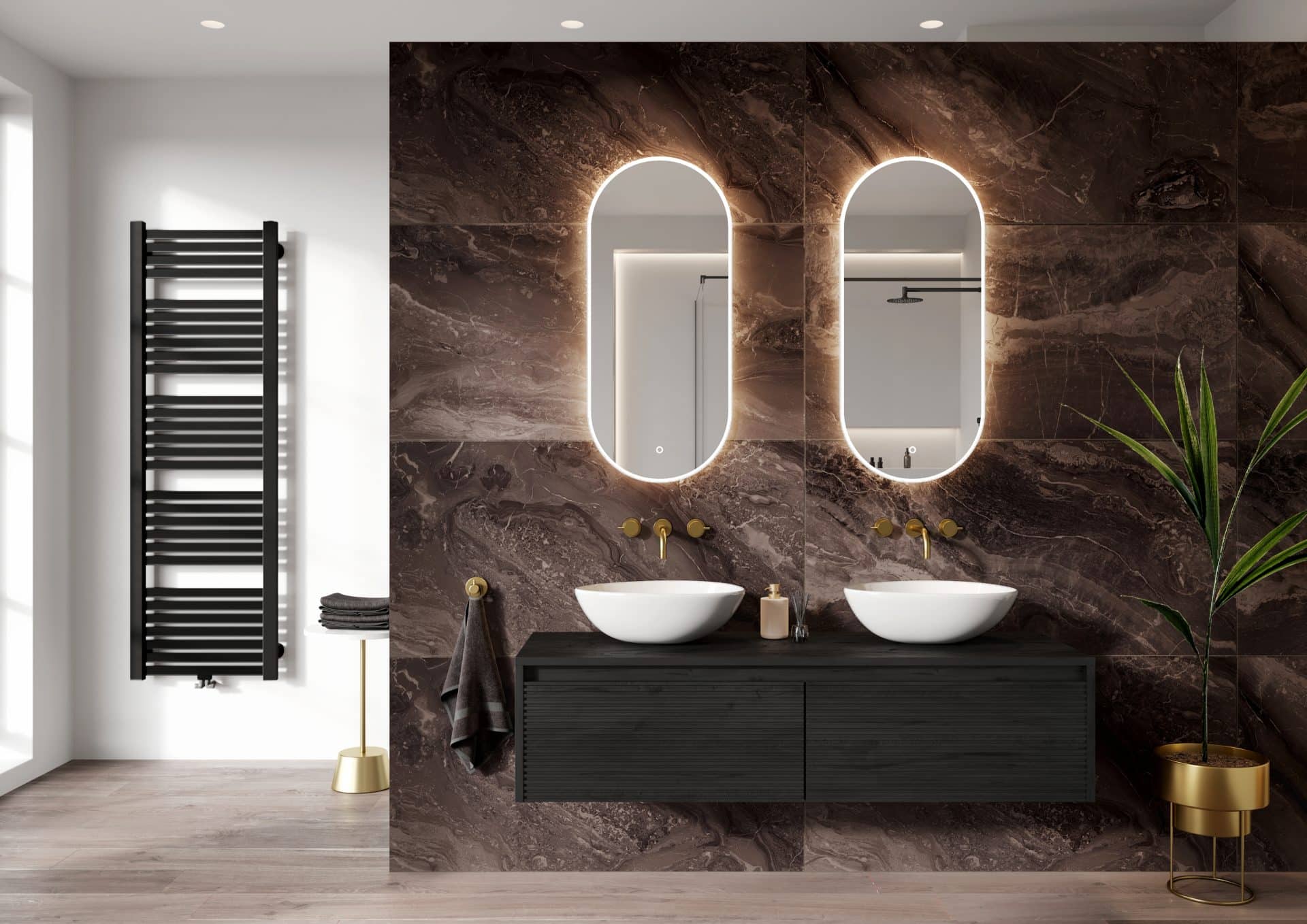 Zwart dubbel wastafelmeubel met twee ovale spiegels voor een donkere marmerlook wand